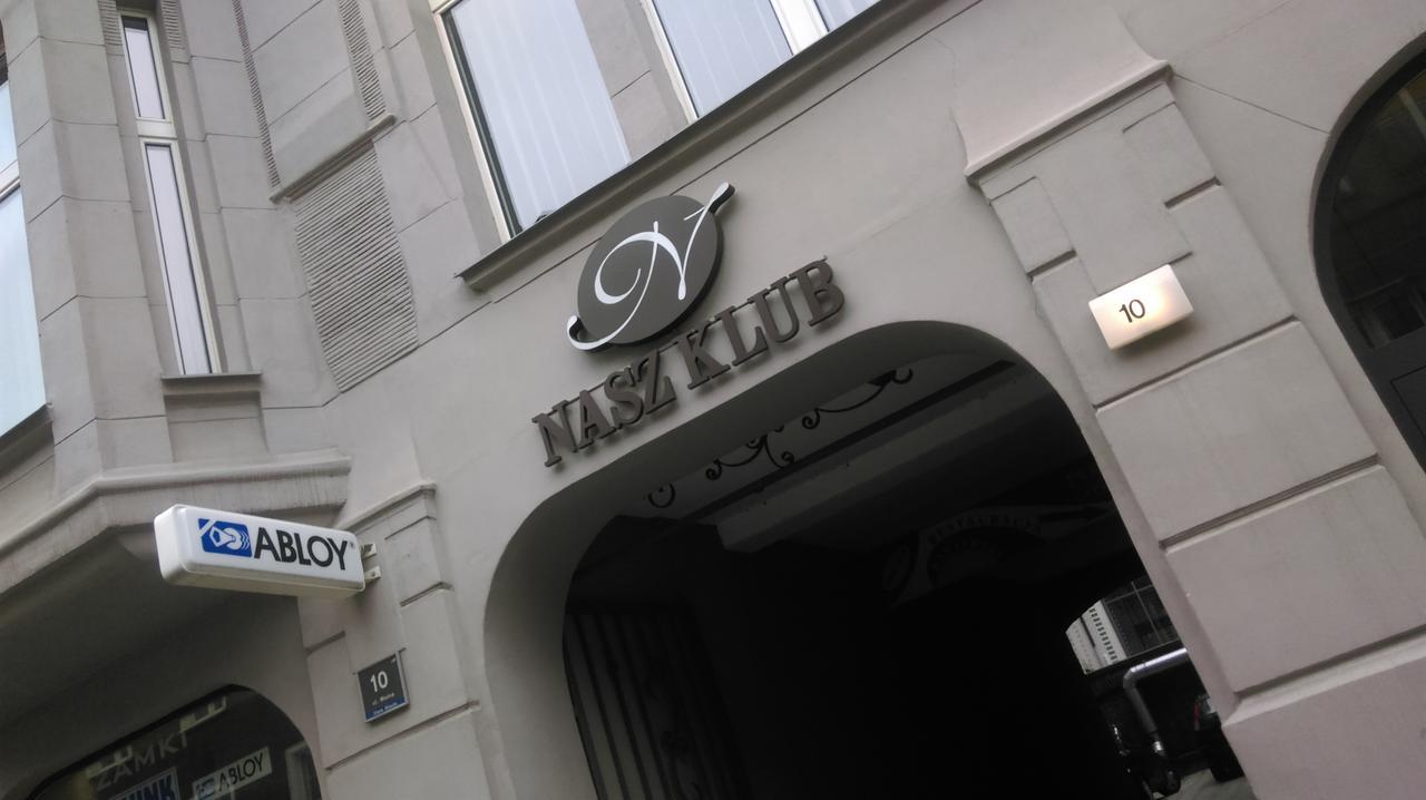 Nasz Klub - Pokoje Goscinne Poznan Luaran gambar
